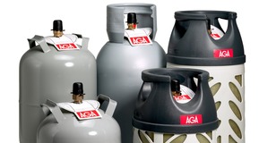 Five propane cylinders for home use in Norway. Three steel cylinders and two composite. For all kinds of printed matters.